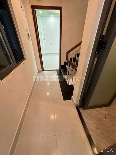 Bán nhà 3 tâng hẻm 8 Đường Minh Phụng p2 Q11