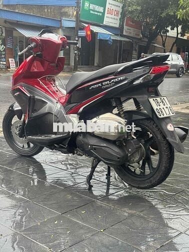 Ab 125cc bản  Spot  2018 chính chủ  máy zin êm tít
