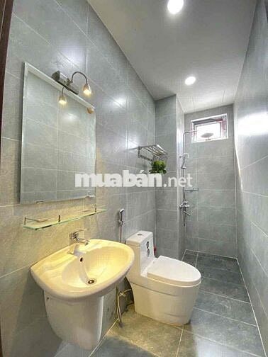Thuê ngay phòng trọ 35m2,gần chợ bà chiểu, thuận tiện đi các quận khác
