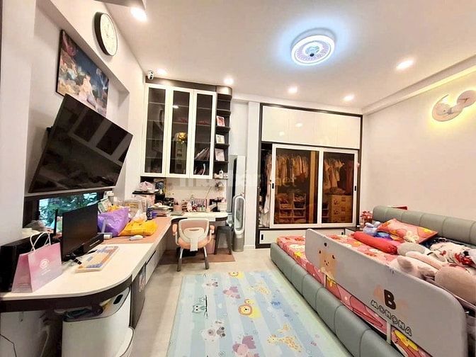 NHÀ ĐẸP GIÁ TỐT 5 TỶ 390 ĐƯỜNG LÊ VĂN SỸ QUẬN 3 - 58.2M2 - SHR -HXS 