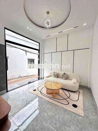 Nhà mới xây đầy đủ nội thất hẻm 311 Nguyễn Văn Cừ