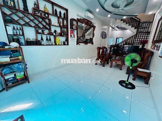 NHÀ 3 TẦNG ĐẸP —TRƯỜNG CHINH,  PHƯỜNG TÂY THẠNH   (4m x 17m)