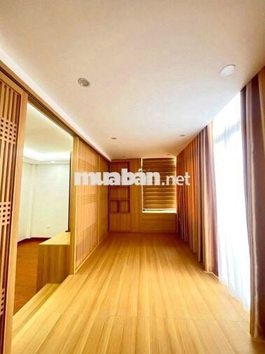Nhờ các sale kết nối. Mình chính chủ cho thuê căn hộ 690 LẠC LONG QUÂN