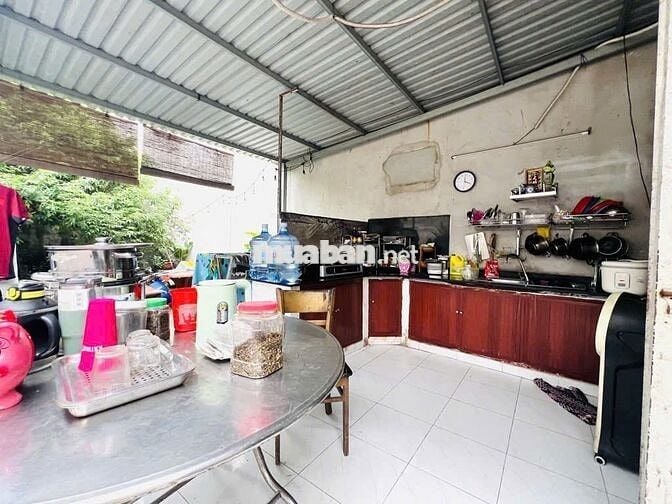 Bán nhà phố nguyên căn - đường Tân Hiệp 17 - quận hóc môn