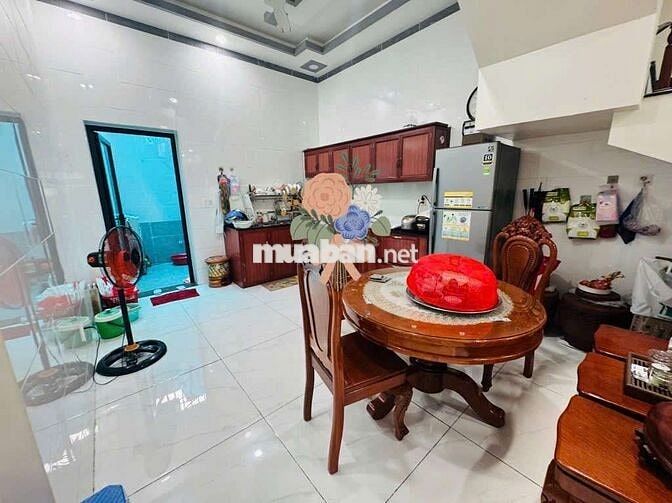 NHÀ 3 TẦNG ĐẸP —TRƯỜNG CHINH,  PHƯỜNG TÂY THẠNH   (4m x 17m)