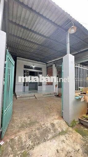 Chủ Bảy Gửi Bán Căn Nhà 1 triệt 1 gác  ở  Hóc Môn – Giá 870tr– SHR