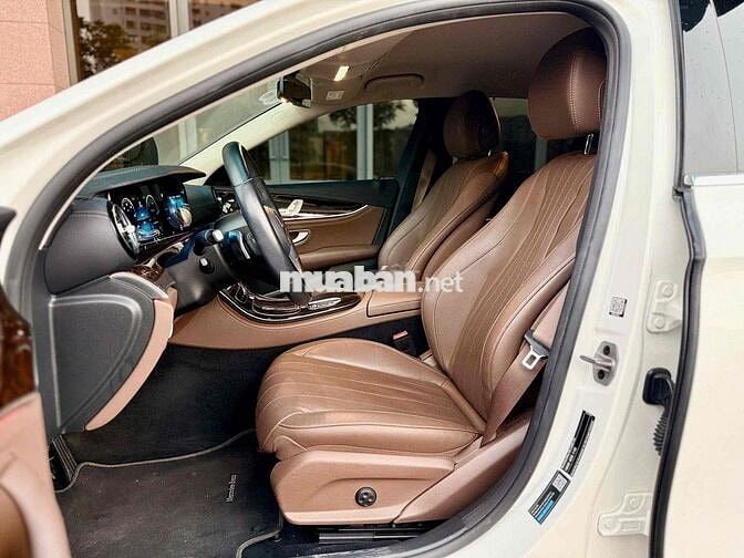 Mercedes Benz E200 Exclusive 2022 bản V1