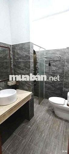 Cho thuê nhà 2 lầu có: 3pn nằm gần TTYT Dĩ An - Dĩ An - TP. HCM
