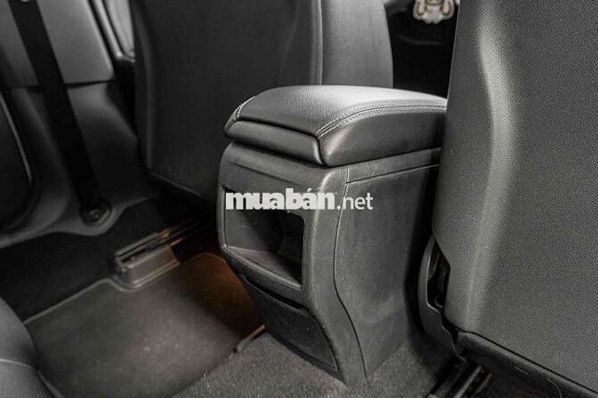 Mercedes CLA_200 model 2016 trắng nt đen rất đẹp 🎯