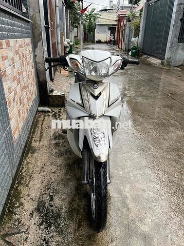 Cần bán xe Sirius , máy móc bao êm , sạch sẽ đẹp