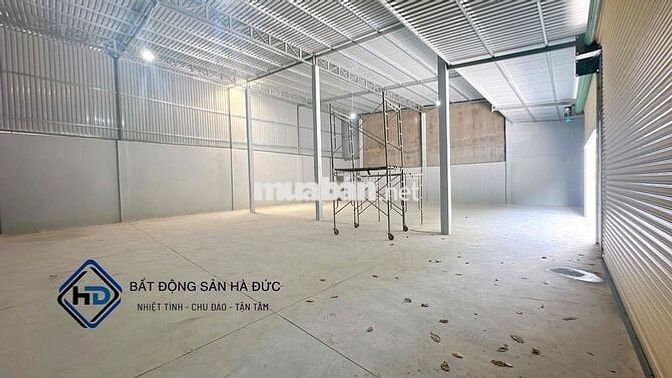 Xưởng 20x18 cao ráo thoáng mát cách Lê Thị Riêng 100m