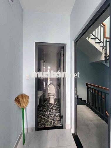NHÀ HẺM 10M, 4 TẦNG - DƯƠNG QUẢNG HÀM, GÒ VẤP