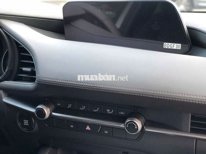 Mazda 3 2025 1.5L Deluxe