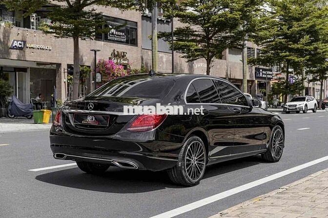 C200 Exclusive model 2020 bản có cửa sổ trời Full