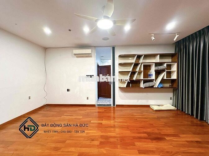 Biệt thự sân vườn 500m thoáng mát gần UBND Quận 12
