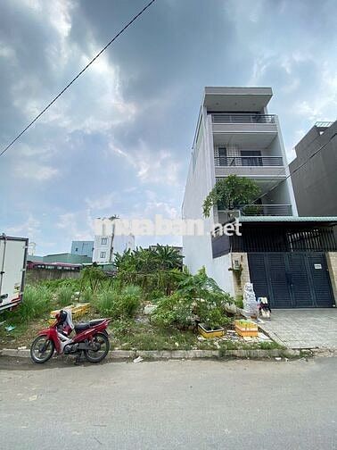 Bán đất 2MT HXH Né nhau- 160m2 công nhận đủ- Ngang 5m- QL13- 11.2 Tỷ