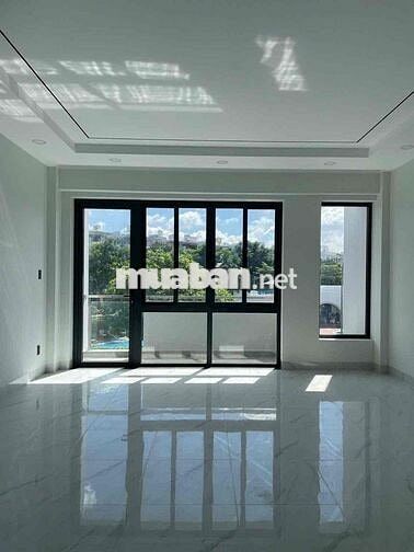 GIÁ TỐT VẠN PHÚC,NHÀ NGUYÊN CĂN VIEW CÔNG VIÊN,HỒ BƠI,HẦM + 4TẦNG,5PN