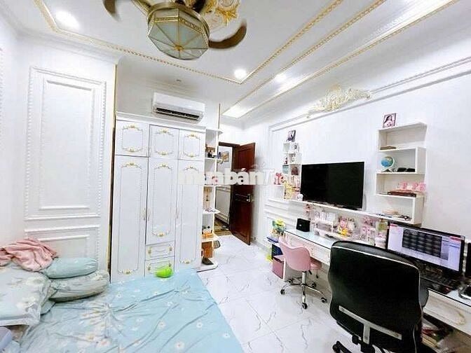 Nhà 4 Tầng đường Cầu xéo,Tân Phú, hẻm 6m, DT 3,9x15m,giá 9,x Tỷ