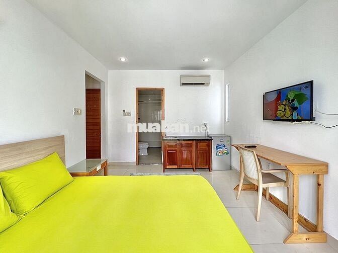 CĂN HỘ BAN CÔNG THOÁNG MÁT, NỘI THẤT ĐẦY ĐỦ KHU VIP LÊ VĂN SỸ QUẬN 3