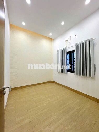THANH LÝ NHÀ ĐƯỜNG NHỰA 8M GIÁ 1 TỶ 050TR GẦN BẾN XE QUẬN 8