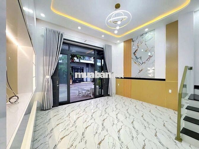 THANH LÝ NHÀ ĐƯỜNG NHỰA 8M GIÁ 1 TỶ 050TR GẦN BẾN XE QUẬN 8