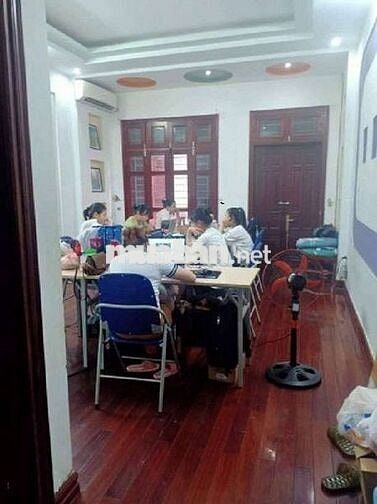 Nhà đường Trung Yên 10, Yên Hòa - Diện tích 65m2 x 4 tầng, 28 triệu/th