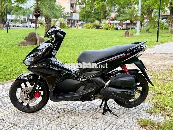 👉AIR BLADE 2017ful đen bóng bso 43 chính chủ,máy m