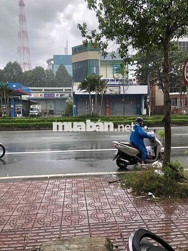 NHÀ NGỘP BÁN GẤP GIÁ RẺ PHÁP LÝ CHUẨN