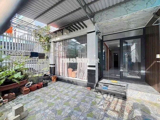NHÀ NGỘP BÁN GẤP GIÁ RẺ PHÁP LÝ CHUẨN