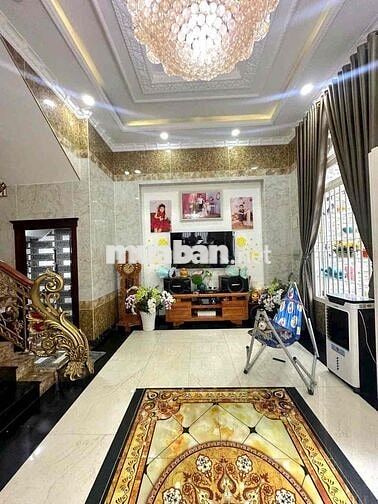 Biệt thự góc 2 mặt tiền đường số 11 gần Aeon Tân Phú.