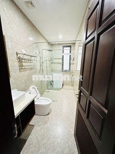 Cho thuê căn hộ 1 phòng ngủ ngay An Thượng- gần Biển