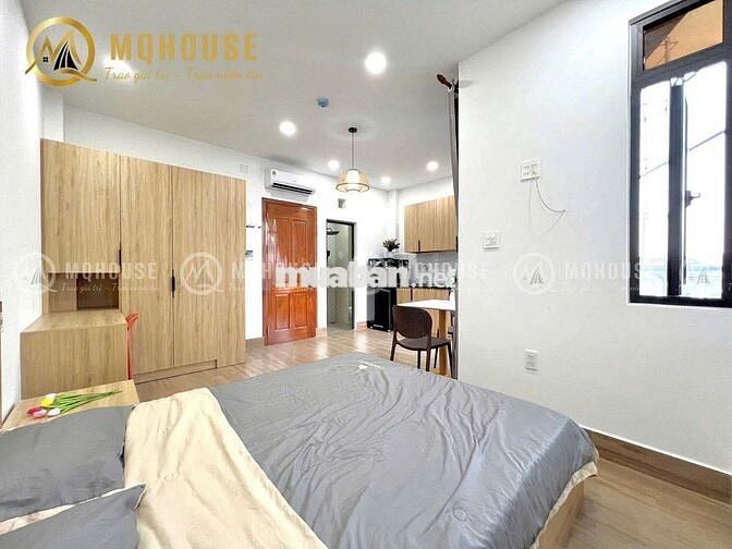 Căn hộ full nội thất  ban công thoáng mát Đường 3/2 Quận 10