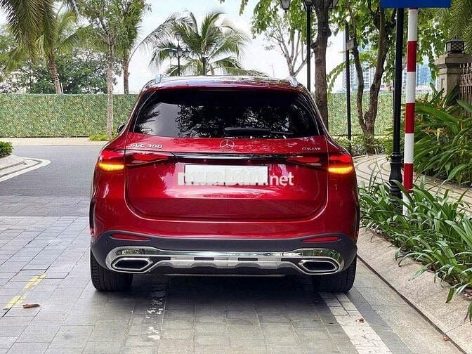 GLC 300 4Matic all new 2023 - 9000 km giá RẺ