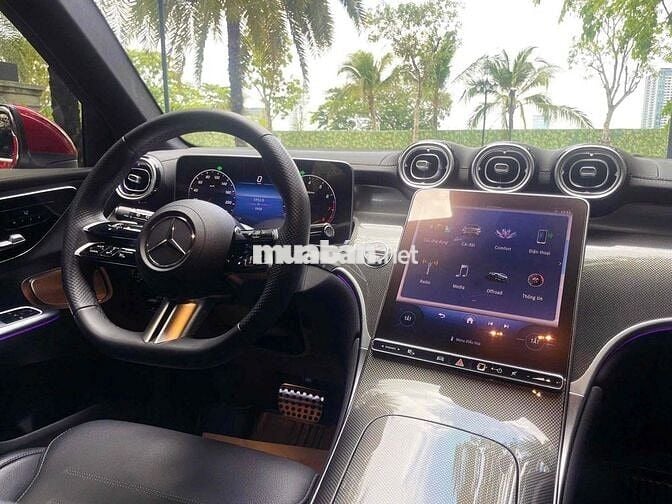 GLC 300 4Matic all new 2023 - 9000 km giá RẺ