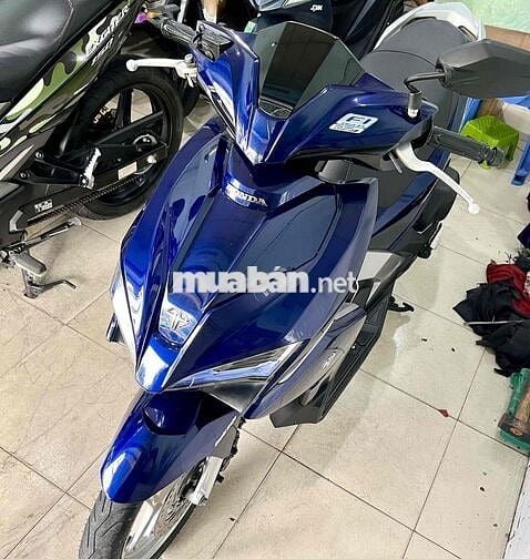 ab 2016 đèn led còn mới keng !