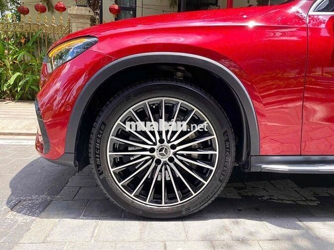 GLC 300 4Matic all new 2023 - 9000 km giá RẺ