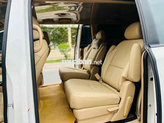 Kia Sedona 2016 2.2 DAT - 90000 km