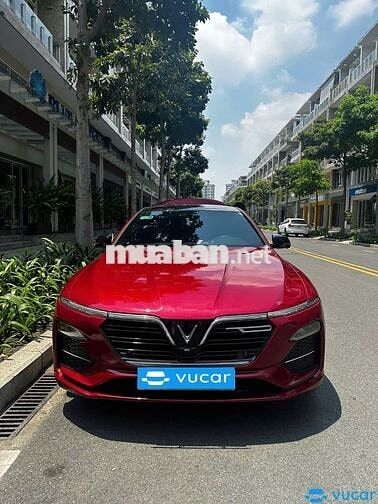 VinFast Lux A2.0 2018 - 97000 km
