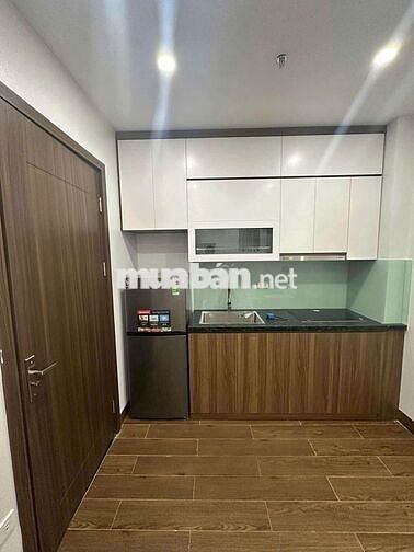 Căn hộ dịch vụ Cao Cấp , 50m2, 1N1K , Trung Hòa-Cầu Giấy-Hà Nội