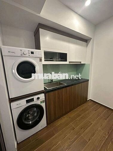 Căn hộ dịch vụ Cao Cấp , 50m2, 1N1K , Trung Hòa-Cầu Giấy-Hà Nội