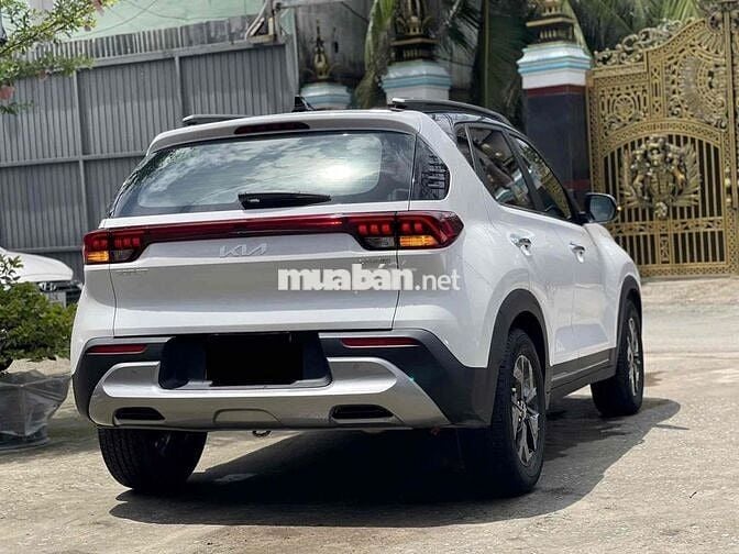 Kia Sonet 2024 1.5 Luxury-37000 km bao check