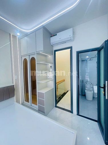 Nhà bán 3Lầu nguyển thượng hiền F5 Phú nhuận 
