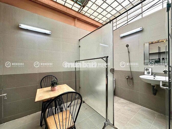 TRỐNG SẴN CHDV TÁCH BẾP - FULL NỘI THẤT NGAY CHỢ TÂN HƯƠNG