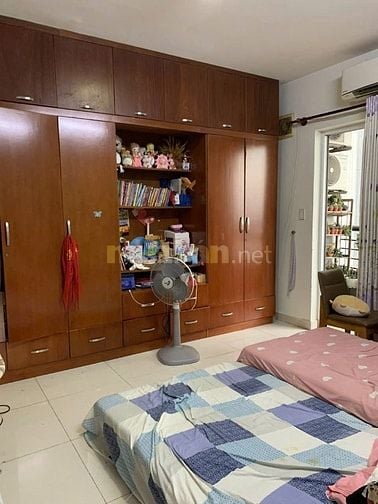 Chung cư Screc, Trường Sa, Quận 3: 2p ngủ, 2wc, nội thất mới, 12tr/th,