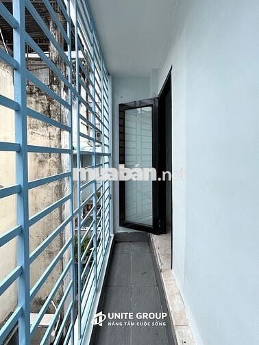 Cho Thuê Căn Hộ Ban Công Full Nội Thất ở Lê Văn Duyệt ở Bình Thạnh