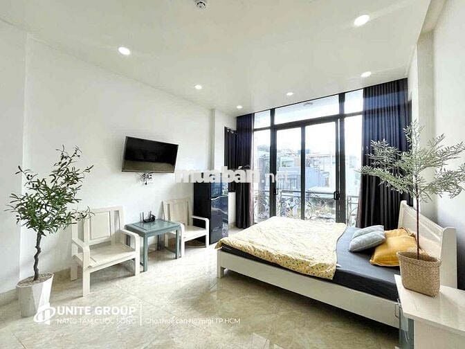 CĂN STUDIO BAN CÔNG, FULL NỘI THẤT, THANG MÁY, GẦN PHAN ĐĂNG LƯU