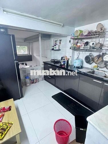mặt tiền Q5, cho thuê nguyên căn - 1 trệt 4 lầu - 16 triệu/ tháng