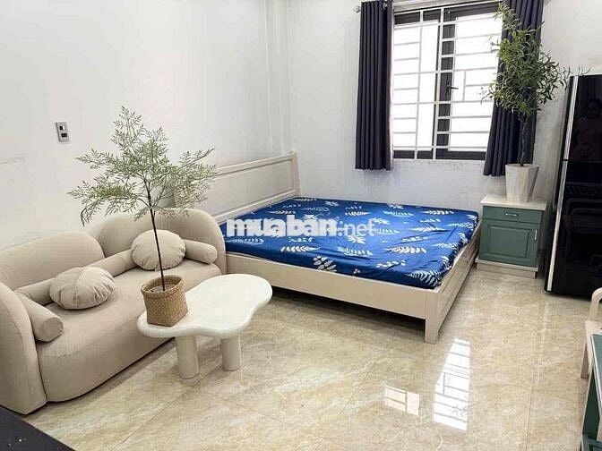 CĂN STUDIO BAN CÔNG, FULL NỘI THẤT, THANG MÁY, GẦN PHAN ĐĂNG LƯU