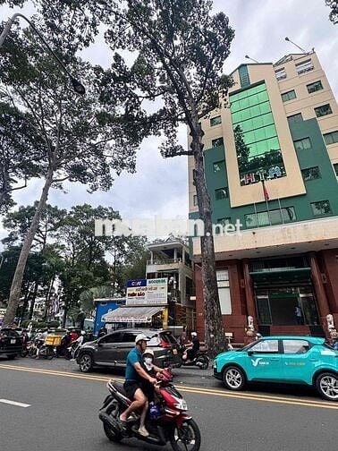 CHO THUÊ TÒA NHÀ NGUYỄN CHÍ THANH, Q5 – 18x17m – HẦM, 6 LẦU