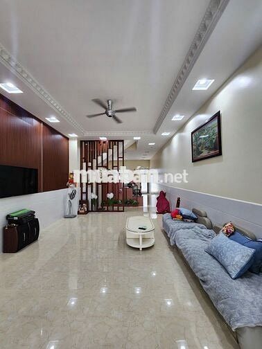 Gấp lắm rồi, bán ngộp căn nhà ở Hòa Phú Củ Chi1,050 tỷ.SHR(5x22)